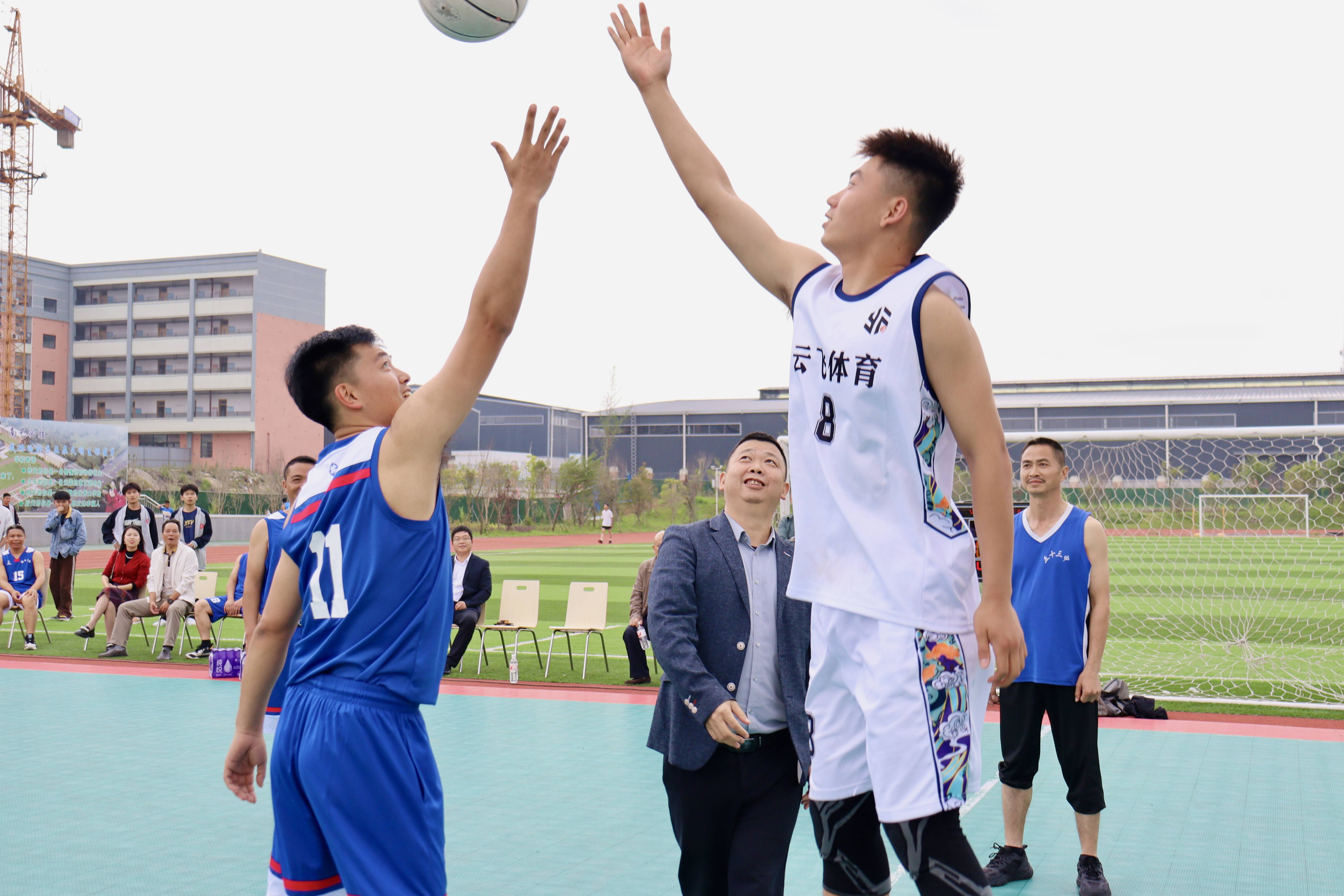 青少年“未来之星”公益篮球明星挑选赛在成都激烈进行的简单介绍