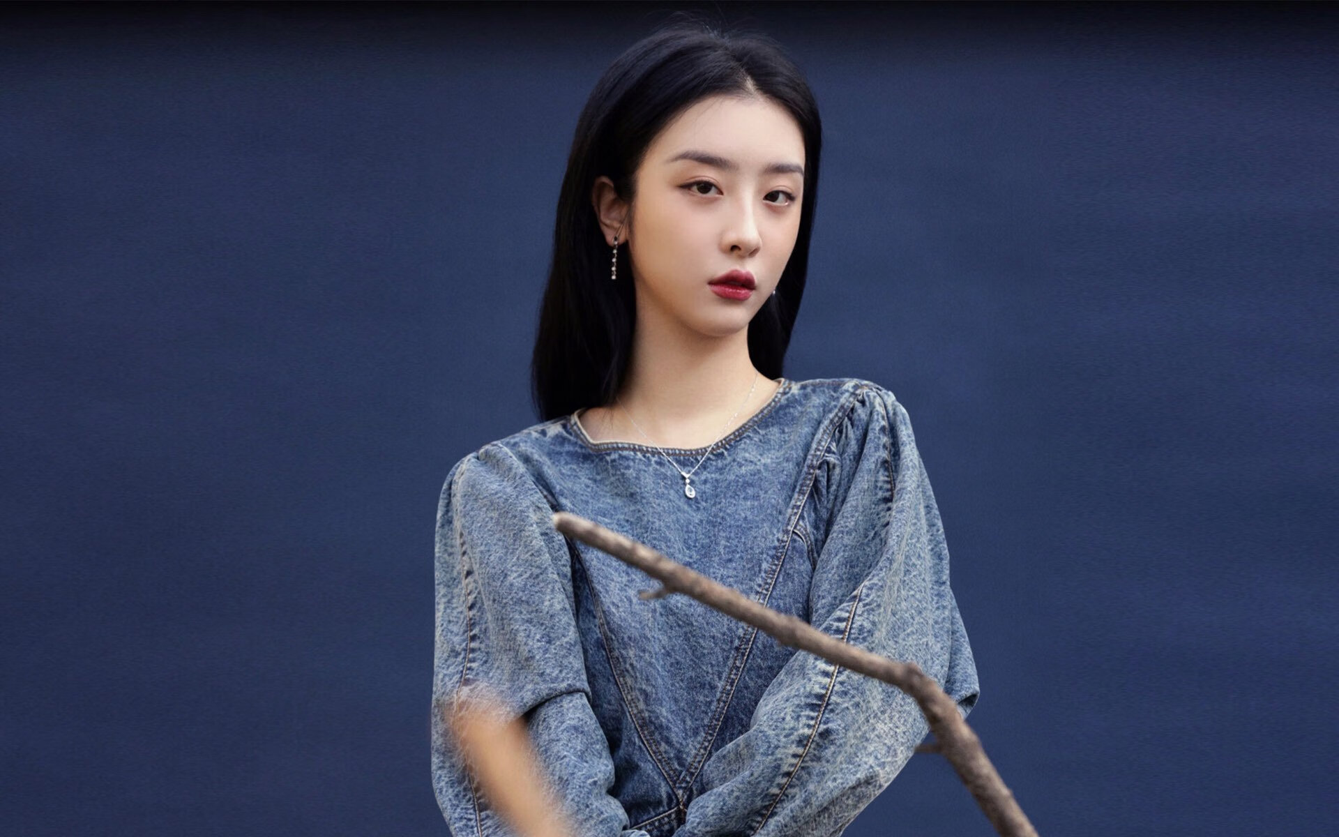 “运动舞蹈：金牛区城北体育馆见证舞者们每一跃，每一转，每一步的极致美感”