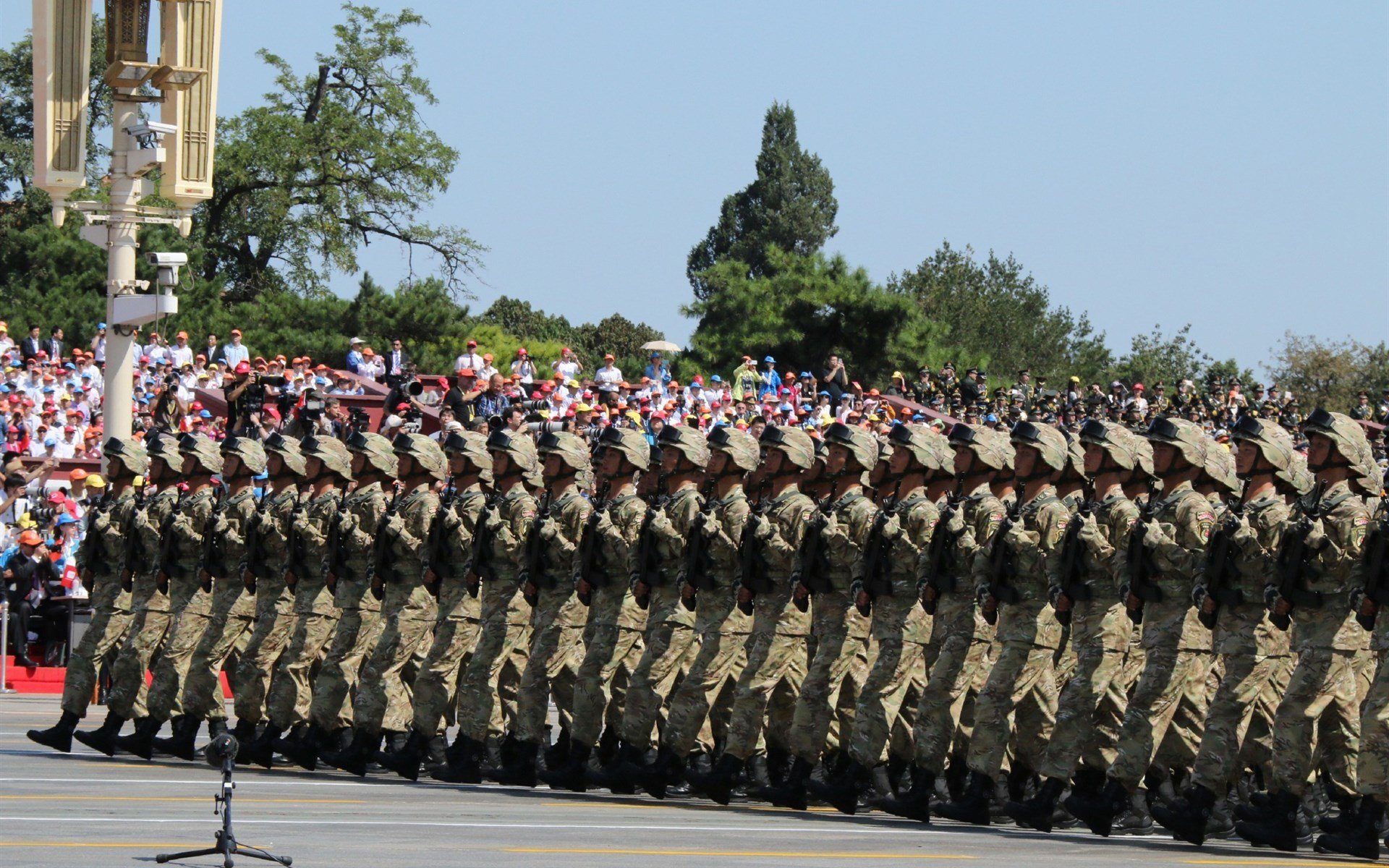 媒体报道聚焦热门话题，媒体纷纷报道