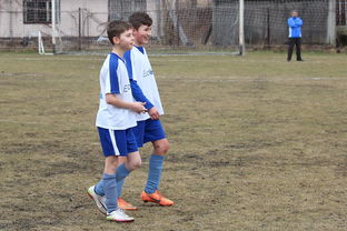 爱游戏官方网站-足球专项奖学金项目启动鼓励学生坚持运动训练，小学生足球训练营奖状